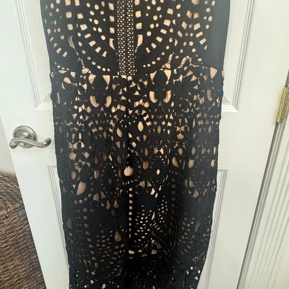City Chic All Class Lacey overlay Black Dress Size 16 - Picture 16 of 16